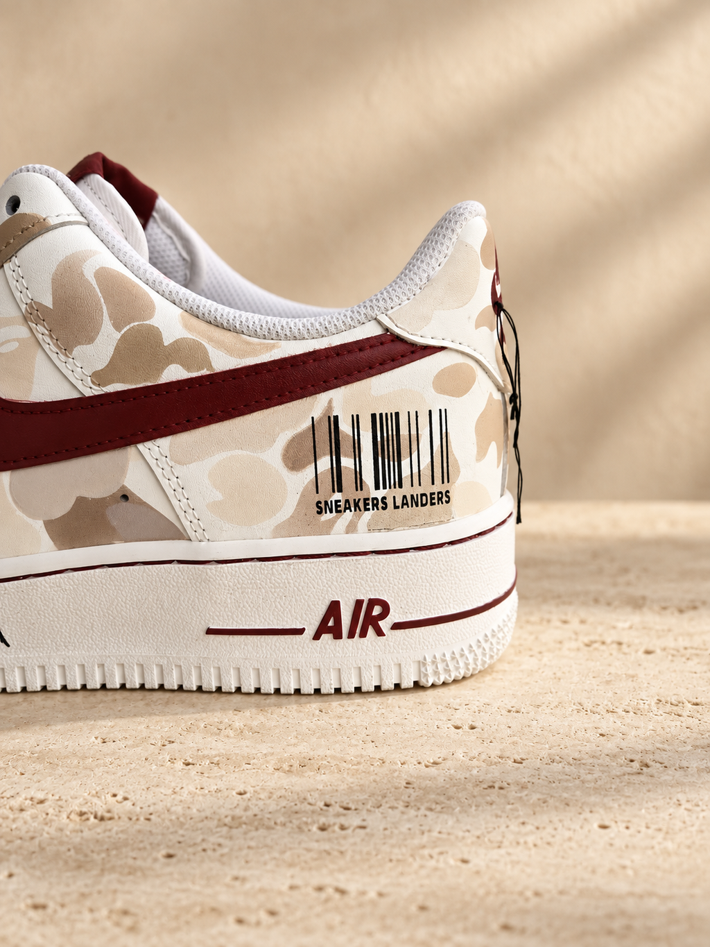 Nike Air Force 1 Desert Storm custom – détail du talon et du code-barres
